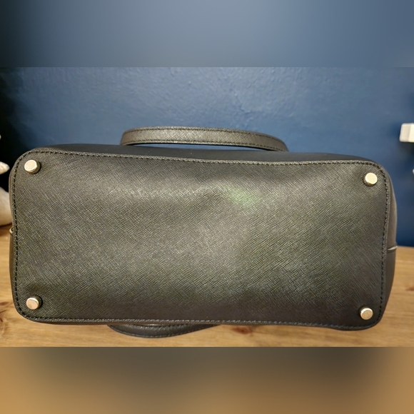 EUC Kate Spade Tote - Picture 6 of 7